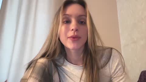 Lisa online show from February 2025 08:57:01 AM