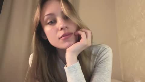 Lisa online show from March 2025 12:37:02 PM