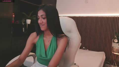 Freyja  online show from April 2026 12:11:02 AM