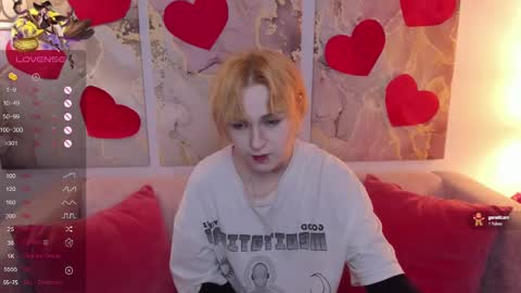 fiamoory online show from February 2025 10:18:02 PM