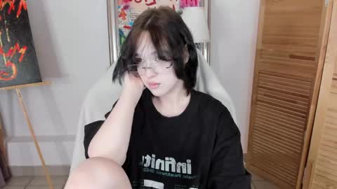 Snapshot of fiamoory chatting on May 2026 08:09:02 AM fiamoory online show from May 2026 08:09:02 AM