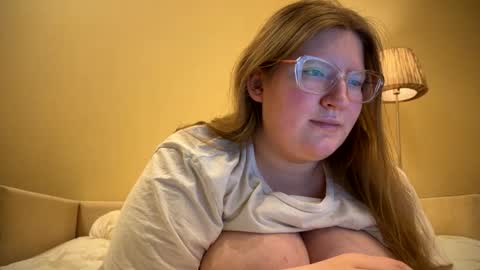 Sophie online show from January 2025 05:01:01 PM