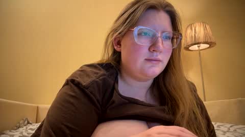 Sophie online show from February 2025 09:14:02 PM