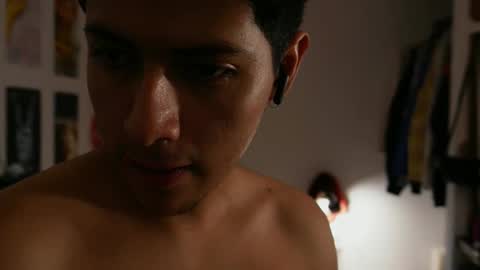 FIERRO.R online show from April 2026 05:43:02 AM