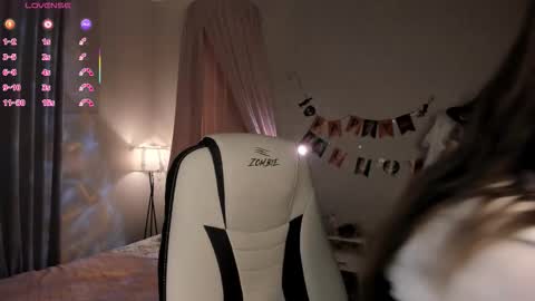 Filla online show from November 2025 03:08:02 AM