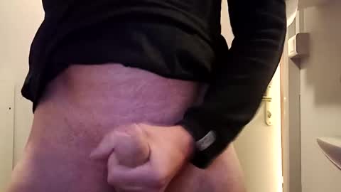 fifi010203 online show from October 2025 12:03:01 AM