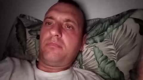 Nick online show from November 2025 08:30:01 PM