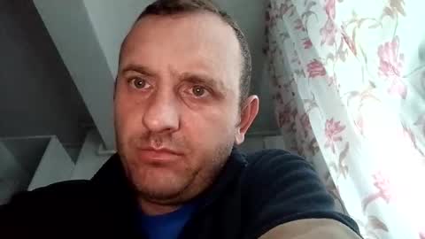 Snapshot of figonik chatting on January 2026 06:06:01 AM Nick online show from January 2026 06:06:01 AM