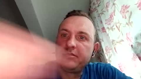 Snapshot of figonik chatting on February 2026 02:33:01 PM Nick online show from February 2026 02:33:01 PM