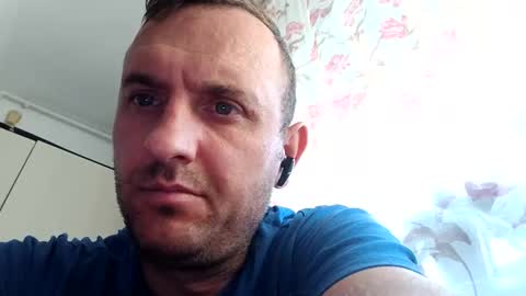 Snapshot of figonik chatting on February 2026 02:33:01 PM Nick online show from February 2026 02:33:01 PM