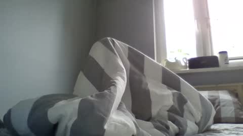 filipek757 online show from December 2024 10:33:02 AM