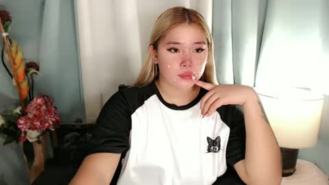 Snapshot of filipina_slutty69xxx chatting on December 2024 08:15:01 AM  Angela  DONT FORGET TO FOLLOW AND GIVE ME APPRECIATION online show from December 2024 08:15:01 AM