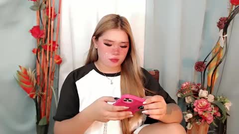 Snapshot of filipina_slutty69xxx chatting on February 2025 05:31:01 AM  Angela  DONT FORGET TO FOLLOW AND GIVE ME APPRECIATION online show from February 2025 05:31:01 AM