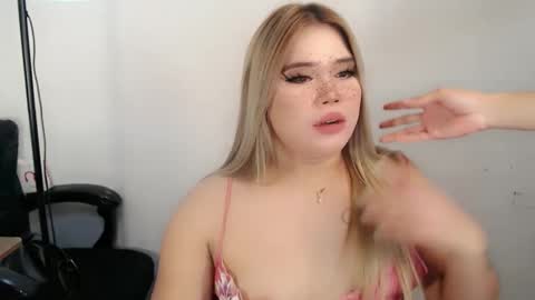 Snapshot of filipina_slutty69xxx chatting on September 2025 02:13:02 AM  Angela  DONT FORGET TO FOLLOW AND GIVE ME APPRECIATION online show from September 2025 02:13:02 AM