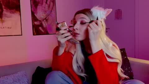 cap and Lana  online show from December 2024 08:16:02 AM