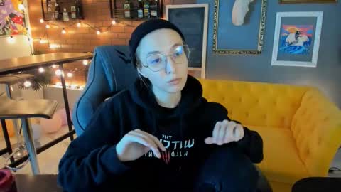 cap and Lana  online show from September 2025 12:23:01 AM