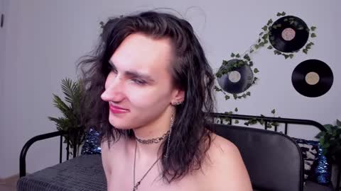 Honey Ill be waiting for you Tue Wed Thu Fri Sat Sun 10am-5pm online show from January 2025 01:11:01 PM