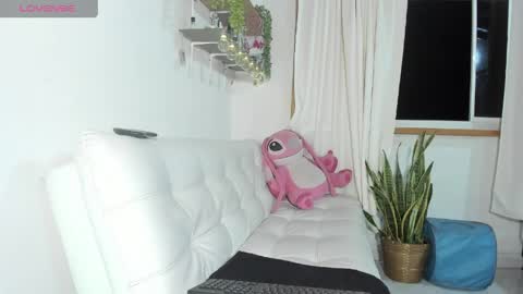 Snapshot of filletatouee chatting on May 2026 03:12:01 AM filletatouee online show from May 2026 03:12:01 AM