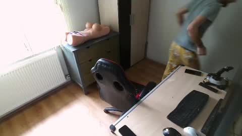 Jane and Findo online show from March 2025 09:28:01 AM