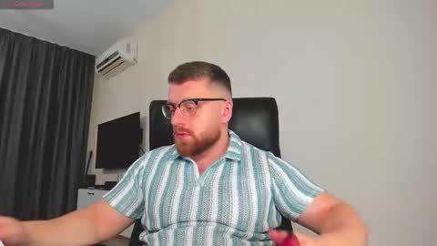 FindomGuyXXX online show from February 2026 06:44:01 PM