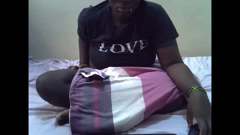 Snapshot of fine_nes chatting on April 2026 05:25:01 AM fine_nes online show from April 2026 05:25:01 AM