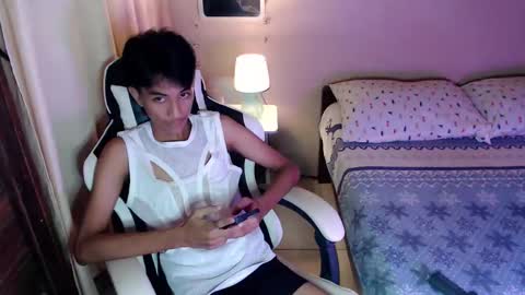 fineboii_rey18 online show from December 2025 05:34:02 AM