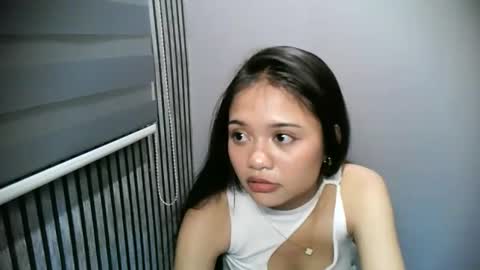 KEONA online show from April 2026 04:23:01 PM