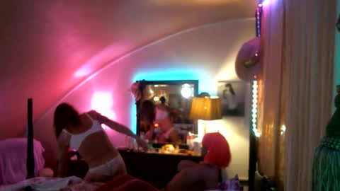 Snapshot of fionajamez chatting on February 2026 01:35:02 AM J online show from February 2026 01:35:02 AM