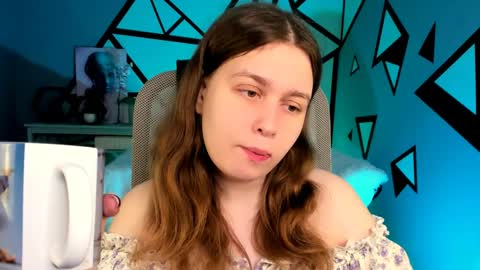 fiora online show from March 2026 05:18:01 AM