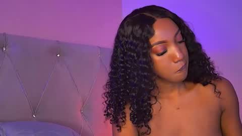 Fiorela Lenin  online show from January 2025 11:27:01 PM