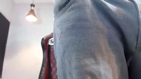 fire_boy69 online show from November 2025 02:12:02 PM