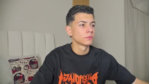 Nicolas online show from December 2025 12:58:02 PM