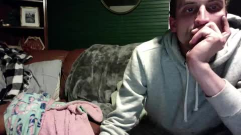 Snapshot of firsttime_freak chatting on December 2025 04:18:02 AM FirstTimeFeak online show from December 2025 04:18:02 AM