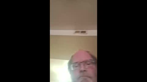 Snapshot of fishingaroundforanything chatting on December 2025 10:15:01 PM Hercomeonmyface online show from December 2025 10:15:01 PM