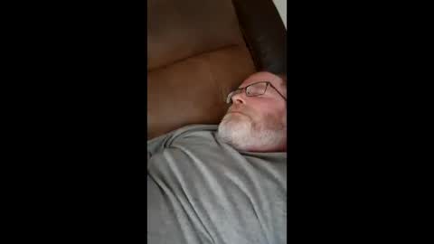 Snapshot of fishingaroundforanything chatting on January 2026 02:43:01 PM Hercomeonmyface online show from January 2026 02:43:01 PM