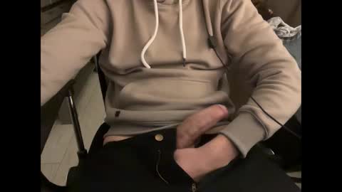 FitAndy98 online show from March 2026 07:17:01 PM