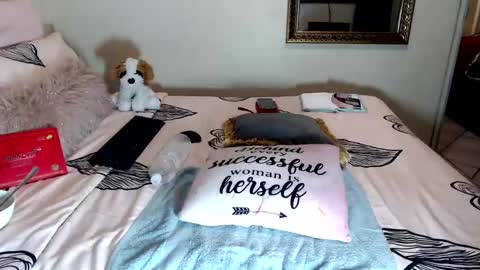 fitblair66_ online show from February 2025 07:00:01 PM