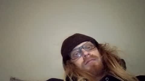 Snapshot of fitfungi7 chatting on February 2026 01:32:01 AM fitfungi7 online show from February 2026 01:32:01 AM