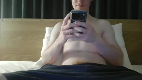 Snapshot of fitginger2005 chatting on November 2025 12:16:02 PM FitGinger2005 online show from November 2025 12:16:02 PM