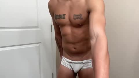 fithornyandtatted online show from November 2025 12:22:02 AM