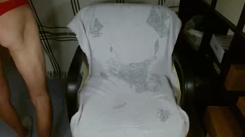 Snapshot of fithotguy90 chatting on January 2026 06:12:02 PM Luis online show from January 2026 06:12:02 PM