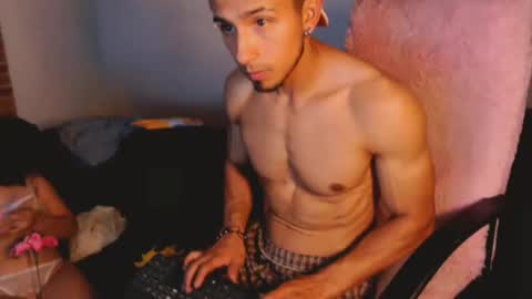 fitnescalientes online show from December 2024 08:29:01 PM