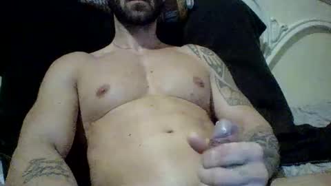 Snapshot of fitness1989 chatting on January 2025 09:16:01 AM fitness1989 online show from January 2025 09:16:01 AM