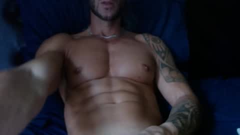 Snapshot of fitness1989 chatting on December 2025 08:45:01 AM fitness1989 online show from December 2025 08:45:01 AM