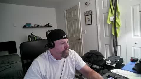 Snapshot of flaguy3233 chatting on December 2024 08:00:02 PM Florida guy online show from December 2024 08:00:02 PM