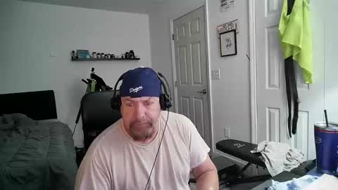 Snapshot of flaguy3233 chatting on January 2025 05:03:02 AM Florida guy online show from January 2025 05:03:02 AM