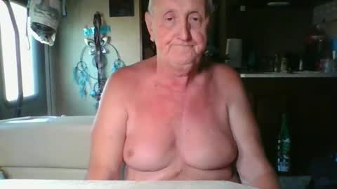 flamale65to online show from February 2025 10:50:02 PM