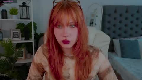 Snapshot of fleur_fox chatting on May 2026 09:38:01 AM fleur_fox online show from May 2026 09:38:01 AM