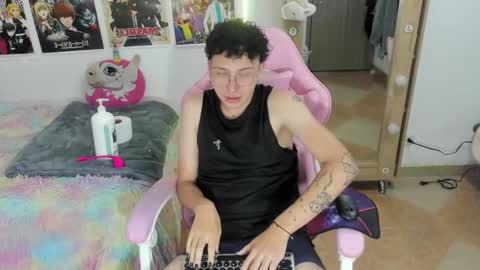 Snapshot of fli_uwu24 chatting on January 2025 06:06:01 AM fli_uwu24 online show from January 2025 06:06:01 AM