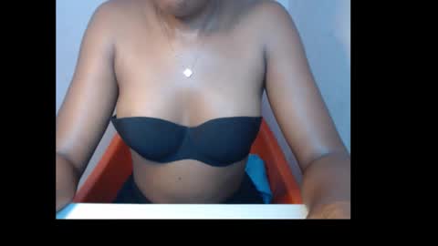 flirtxxdiva online show from September 2025 01:22:01 PM